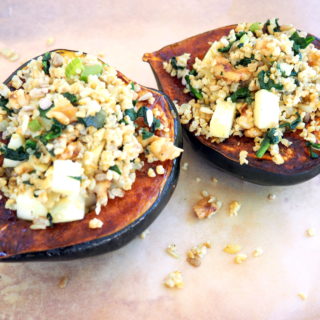This sweet but savory vegan-side dish is a beautiful addition to your dinner table. Stuffed with freekeh, an ancient grain with a pleasing nutty-earthy-slightly smoky taste, it's packed with fiber, protein, vitamins, and minerals. Definitely give this a try!