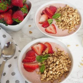 This good morning smoothie bowl with granola is a fun, healthy, and delicious way to start your family's morning! The smoothie is simple to make with kefir, vanilla skyr, frozen fruit, and chia seeds.