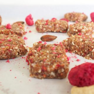 These raspberry almond power bites make a perfect snack, coffee pairing, or athletic fuel. No-bake, gluten-free, vegan, and kid-approved. From halsanutrition.com