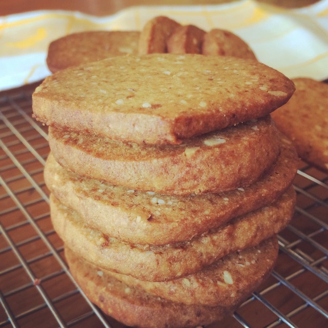 whole wheat almond cookies