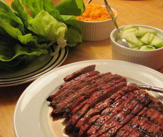 steak and lettuce wraps from halsanutrition.com - kids will love assembling and eating these and you will love how easy they are to prepare!