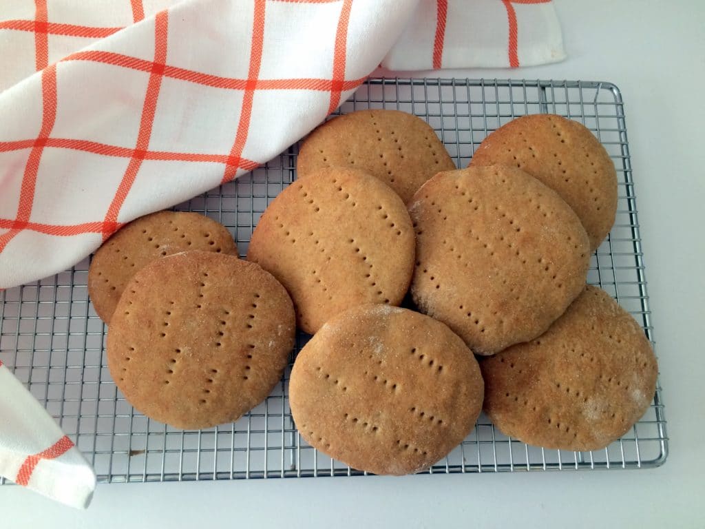 These Swedish Tea Cakes, known as "tekakor" in Sweden, are a simple to make flat bread bun. Delicious served warm in the classic Swedish style with a little butter and cheese or used as Sandwich bread for any of your favorite fillings. 