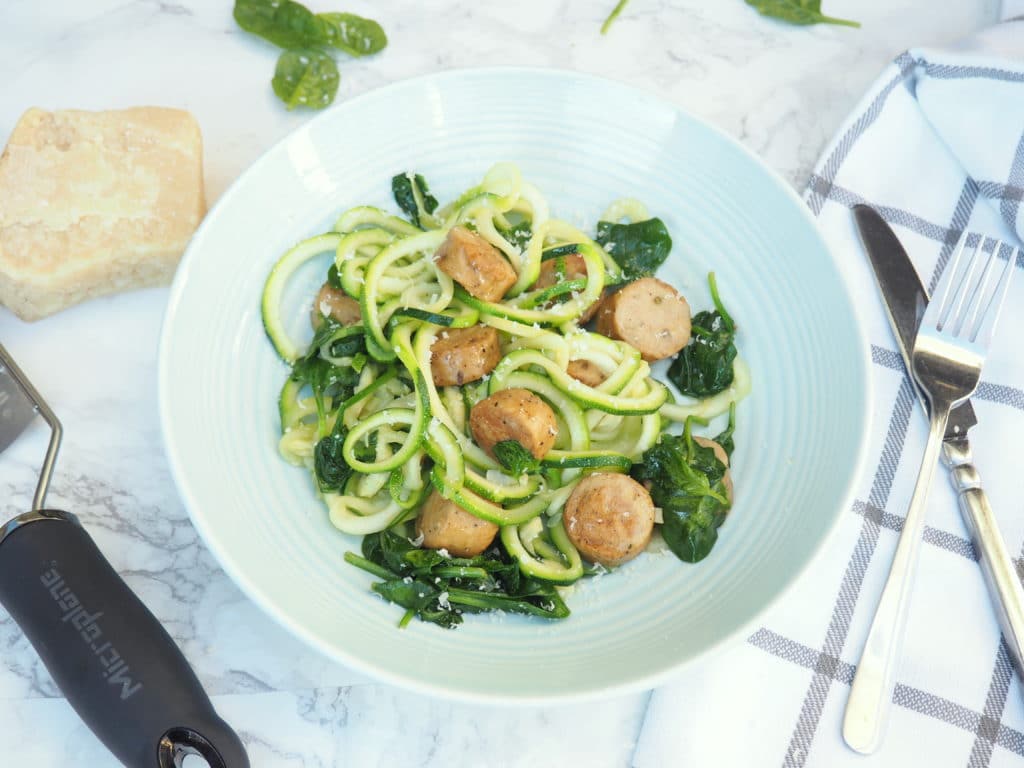 Zucchini Noodle Pasta: a healthy way to enjoy your noodles! Get my tips on how to serve it up on a healthy, satisfying way to your family members!
