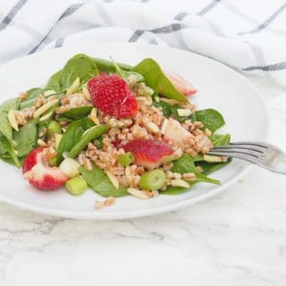 strawberry, spinach, and farro salad