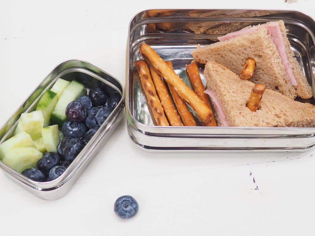 Kids + school = need to pack lunches. Need a refresh? Here are 5 simple ways to up the lunchbox appeal. Think simple. Think little changes. Work with your child. From halsanutrition.com 