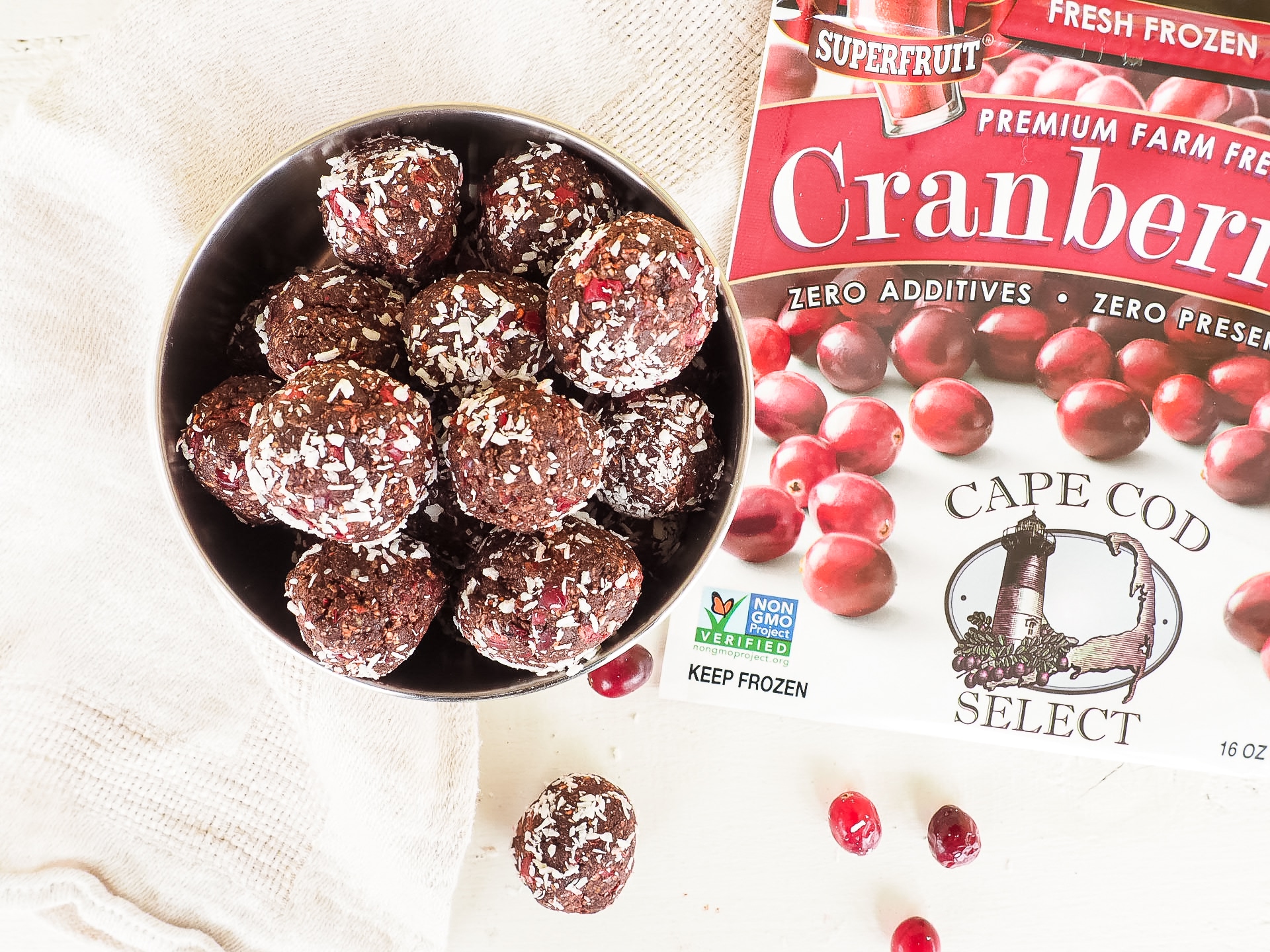 cranberry cocoa bliss balls - cape cod select 